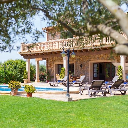 Villa Lagoon Sa Pobla Exteriör bild