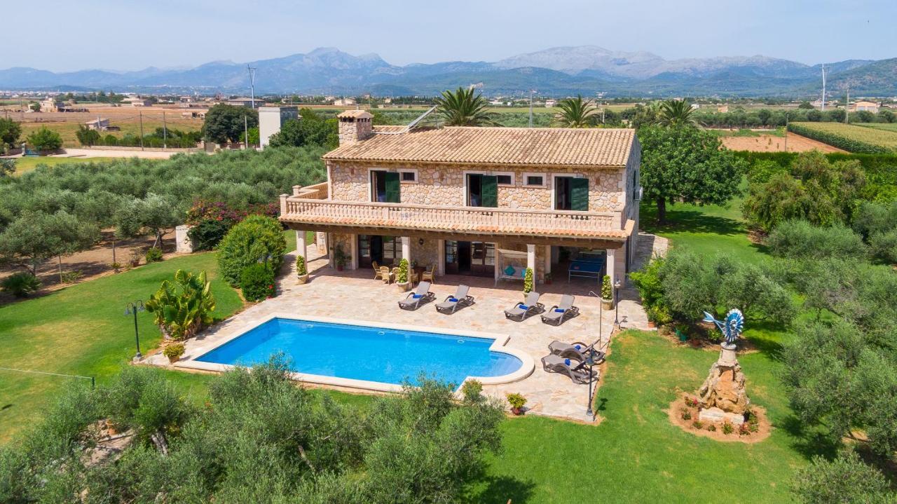 Villa Lagoon Sa Pobla Exteriör bild