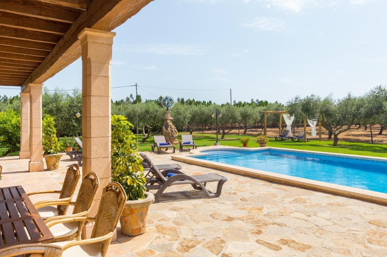 Villa Lagoon Sa Pobla Exteriör bild